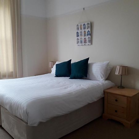 Heatherleigh Studio Flat Shanklin Exterior photo