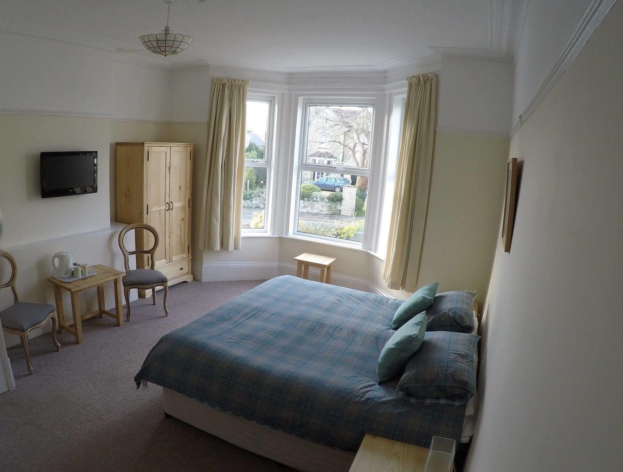 Heatherleigh Studio Flat Shanklin Exterior photo