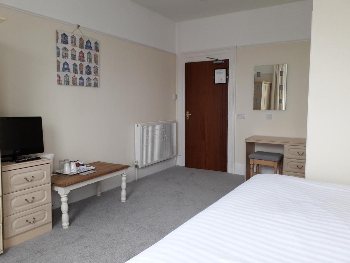 Heatherleigh Studio Flat Shanklin Exterior photo